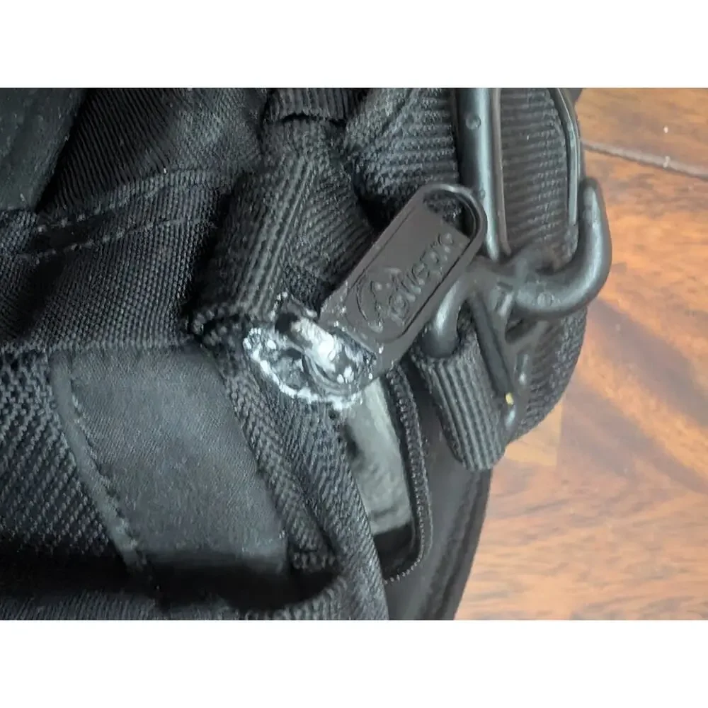 Lowepro Edit 100 Camera Bag Black Shoulder Case DSLR Mirrorless